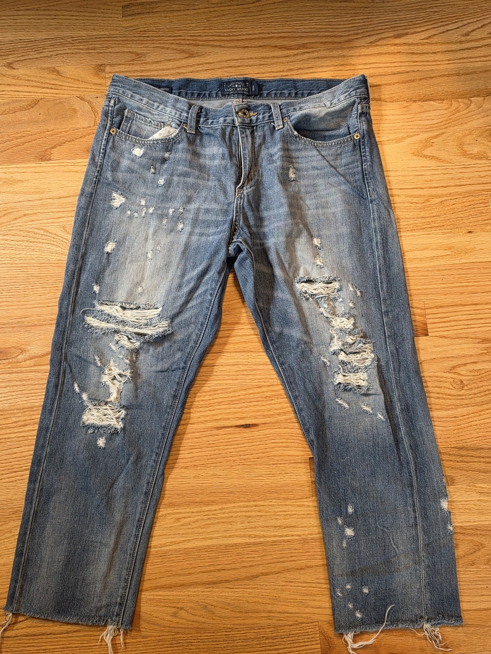 Lucky Brand Distressed Light Blue Slim Straight Jeans 12